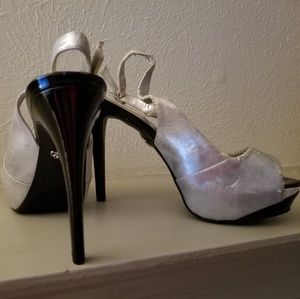 Vera Wang Ladies Dress Shoes